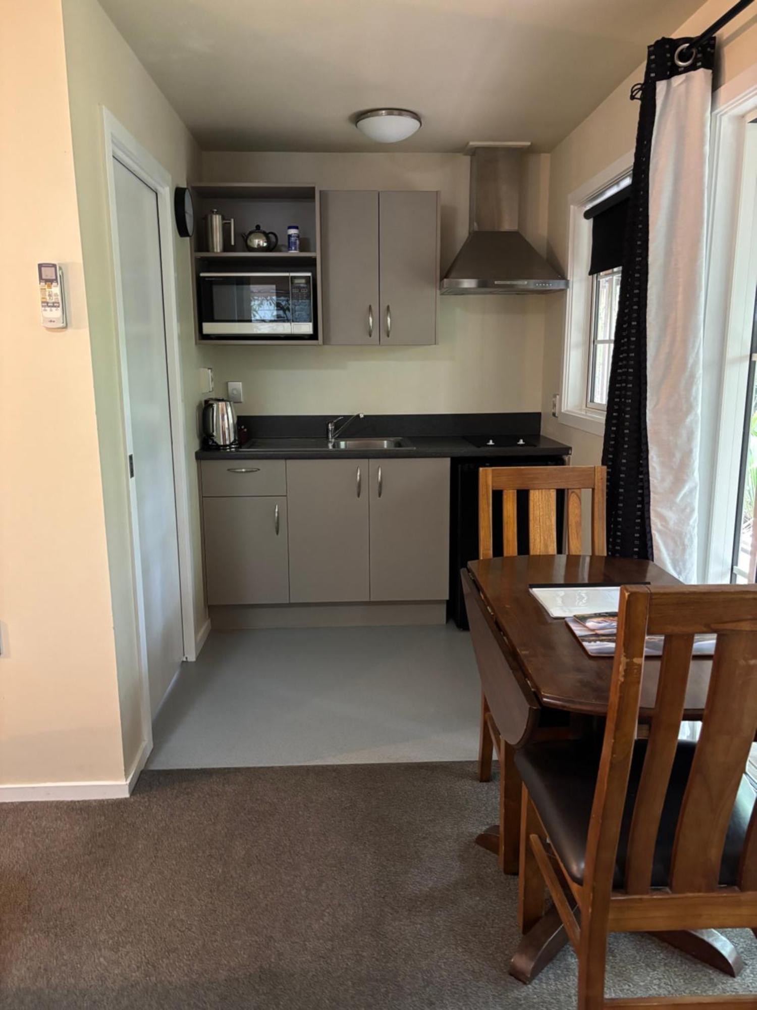 Cranford Cottages And Motel Christchurch Esterno foto
